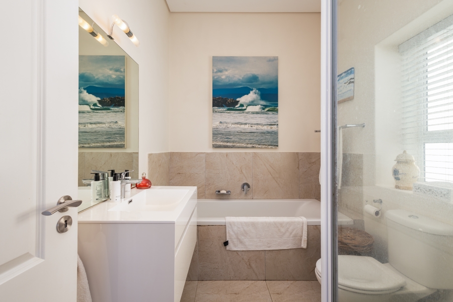 3 Bedroom Property for Sale in Baron View Western Cape